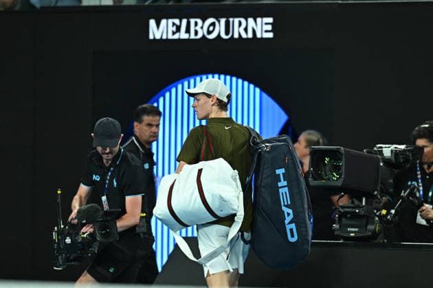 2026 Australian Open - Australia Jannik Sinner (ITA) during his semi final match at the 2026 Australian Open at Melbourne Park in Melbourne, AUSTRALIA, on January 30, 2026. Photo by Corinne Dubreuil ABACAPRESS.COM MELBOURNE Australia  Copyright: xDubreuilxCorinne ABACAx