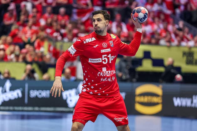 30.01.2026, Handball, Men s EHF EURO 2026, Deutschland - Kroatien, Jyske Bank Boxen in Herning, Dänemark, Semi Finals: Ivan Martinovic (Croatia 51) Dänemark