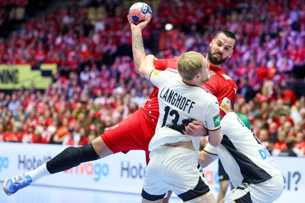 Croatia v Germany - MenÂ s EHF EURO 2026 HERNING, DENMARK - JANUARY 30: Matthes Langhoff, Leon Susnja during the Men s EHF Euro 2026 Semi Finals match between Croatia and Germany at Jyske Bank Boxen Herning Arena on January 30 2026 in Herning, Denmark.  SanjinxStrukic PIXSELL