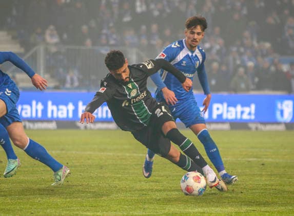 Deutschland: Fussball 2.Bundesliga 2025 26, 20. Spieltag -1. FC Magdeburg vs Hannover 96 - Avnet Arena Stadion (Magdeburg): Elias Saad (Hannover 96, 24) Magdeburg
