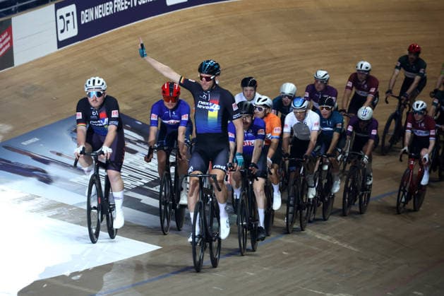 DEU, Sixdays-Berlin, 30.01.2026, Velodrom, Berlin, DEU, Sixdays-Berlin, im Bild Fahrerfeld, Roger Kluge (GER), Moritz Augenstein (GER)