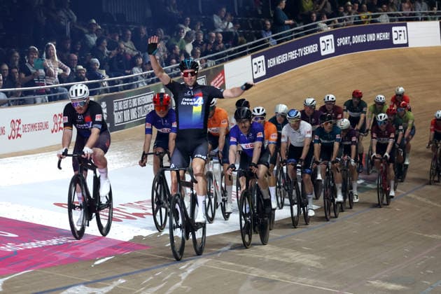 DEU, Sixdays-Berlin, 30.01.2026, Velodrom, Berlin, DEU, Sixdays-Berlin, im Bild Fahrerfeld, Roger Kluge (GER), Moritz Augenstein (GER)
