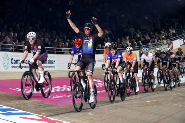 DEU, Sixdays-Berlin, 30.01.2026, Velodrom, Berlin, DEU, Sixdays-Berlin, im Bild Fahrerfeld, Roger Kluge (GER), Moritz Augenstein (GER)