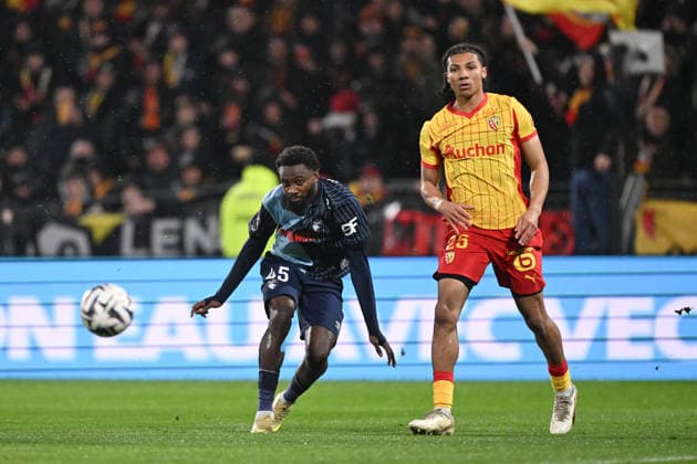 RC Lens v Le Havre AC - Ligue 1 McDonald s 2025 2026 25 Ismaelo GANIOU (rcl) - 45 Issa SOUMARE (hac) during the Ligue 1 McDonald s match between Lens and Le Havre at Stade Bollaert-Delelis on January 30, 2026 in Lens, France. Lens France  Copyright: xFEPx 776348272