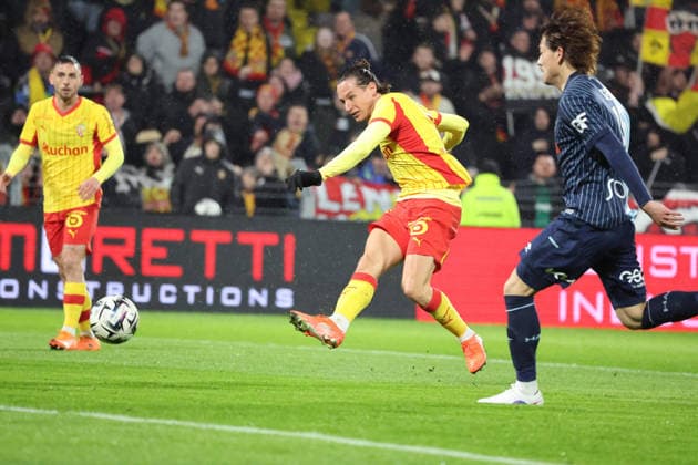 FOOTBALL : RC Lens vs Le Havre - Ligue 1 J20 - 30 01 2026 Florian THAUVIN (RC Lens) lors du match RC Lens vs Le Havre, Ligue 1 J20, stade Bollaert-Delelis, le 30 janvier 2026 - photo Laurent Sanson PsnewZ  Copyright: xLaurentxSANSONx xPsnewZx