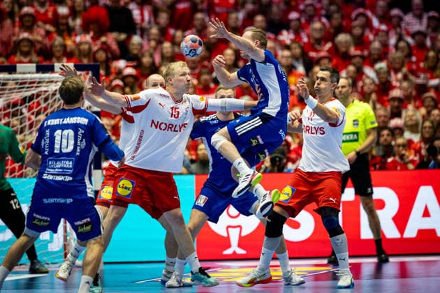 HERNING, DENMARK - JANUARY 30: Iceland in attack during the EHF EURO 2026 Semifinal 2 match between Denmark vs Iceland at Jyske Bank Boxen Arena on January 30, 2026 in Herning, Denmark. Midtjylland Denmark Copyright: xMarioxM.xKobergx