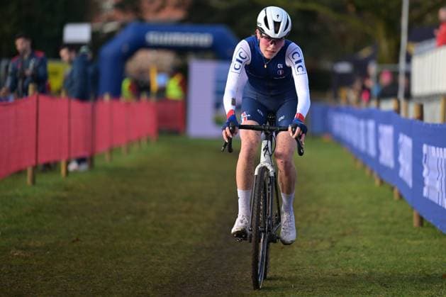 French Lise Revol pictured in action during the junior women race at the UCI Cyclocross World Championships, on Saturday 31 January 2026, in Hulst, The Netherlands. DAVIDxPINTENS  x160005869x