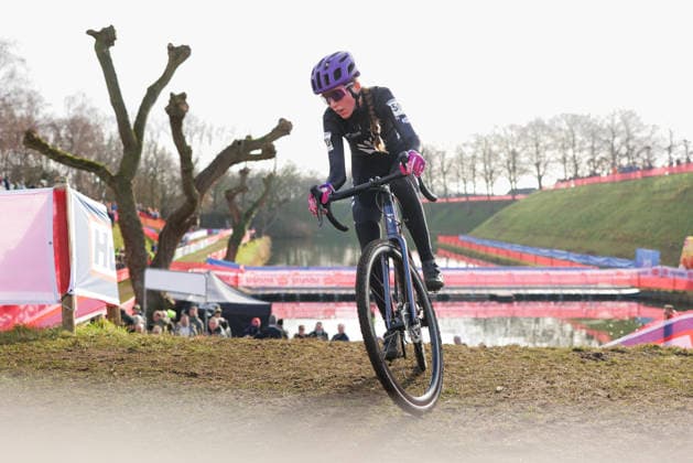 2026 UCI Cyclo-cross World Championships Picture by Alex Whitehead SWpix.com - 30 01 2026 - Cycling - 2026 UCI Cyclo-cross World Championships - Hulst, Zeeland, Netherlands - Junior Women - Sophie Hiswin (New Zealand) Copyright: x xSWpix.comx(t axPhotographyxHubxLtd)xAlexxWhitehead SWpix.comx SWP-3176-0048