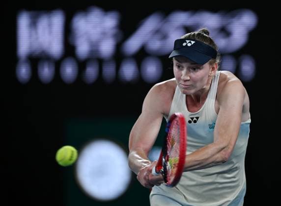 (260131) -- MELBOURNE, Jan. 31, 2026 -- Elena Rybakina hits a return during the women s singles final between Elena Rybakina of Kazakhstan and Aryna Sabalenka of Belarus at the Australian Open tennis tournament in Melbourne, Australia, Jan. 31, 2026. (Photo by Xinhua) (SP)AUSTRALIA-MELBOURNE-TENNIS-AUSTRALIAN OPEN-WOMEN S SINGLES-FINAL WangxShen 