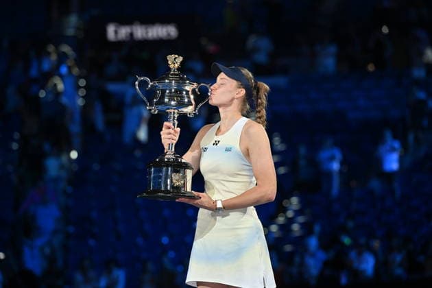 Elena Rybakina defeats Sabalenka to win 2026 Australian Open title MELBOURNE, AUSTRALIA - JANUARY 31: Elena Rybakina of Kazakhstan poses with the Daphne Akhurst Memorial Cup after defeating Aryna Sabalenka in the Women s Singles Final at the Australian Open grand slam tennis tournament at Melbourne Park in Melbourne, Australia on January 31, 2026. Mark Avellino Anadolu Melbourne Australia. Editorial use only. Please get in touch for any other usage.  Copyright: x2026xAnadoluxMarkxAvellinox