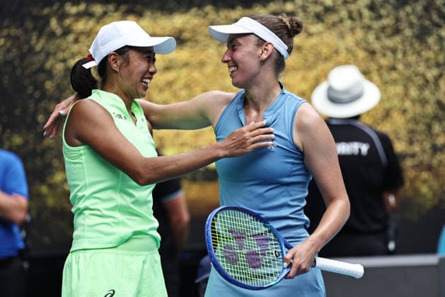 Zhang Shuai (yellow), CHN, and Elise Mertens (blue), BEL, during womens doubles finals at 2026 Australian Open in Melbourne, 31 01 2026; -
