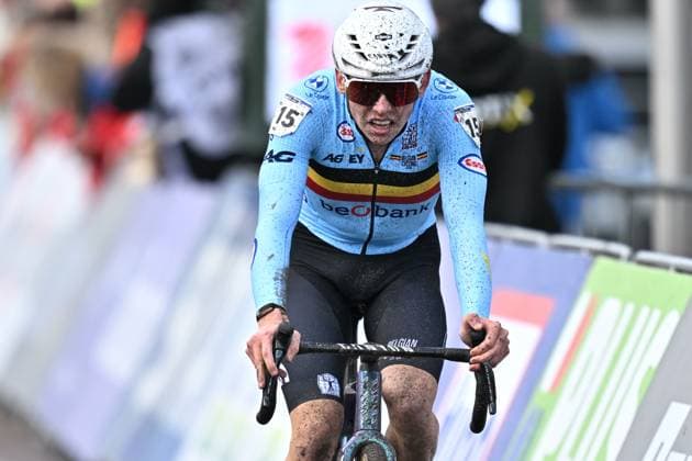 Belgian Aaron Dockx pictured in action during the U23 men race at the UCI Cyclocross World Championships, on Saturday 31 January 2026, in Hulst, The Netherlands. DAVIDxPINTENS  x160029456x