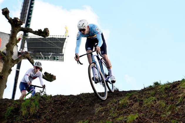 Belgian Aaron Dockx pictured in action during the U23 men race at the UCI Cyclocross World Championships, on Saturday 31 January 2026, in Hulst, The Netherlands. DAVIDxPINTENS  x160029626x