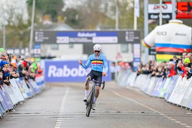 UCI World Championships 2026 Hulst HULST, THE NETHERLANDS - JANUARY 31 : Dockx Aaron (Bel) celebrating his victory during the 2026 UCI Cyclo-Cross World Championships for Men Under 23 on January 31, 2026 in Hulst, The Netherlands, 31 01 2026 Hulst The Netherlands  Copyright: xNicoxVereeckenx