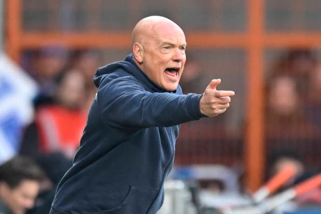 Uwe Rösler Roesler (Bochum) Mimik starker Gesichtsausdruck Emotion. Gestik Geste gestikuliert 31.01.2026 Fussball VfL Bochum vs FC Schalke 04, Vonovia Ruhrstadion, Bochum, DFB DFL REGULATIONS PROHIBIT ANY USE OF PHOTOGRAPHS AS IMAGE SEQUENCES AND OR QUASI-VIDEO
