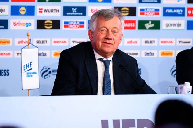 Herning: Handball EM 2026 - Media Day - Deutschland EHF Präsident Michael Wiederer Herning Jyske Bank Boxen Daenemark