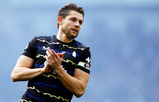 James Tarkowski of Everton. Brighton and Hove Albion v Everton, Premier League, Football, American Express Community Stadium, Brighton, UK - 31 Jan 2026Brighton American Express Community Stadi United Kingdom EDITORIAL USE ONLY No use with unauthorised audio, video, data, fixture lists, club league logos or live services. Online in-match use limited to 120 images, no video emulation. No use in betting, games or single club league player publications. Copyright: xJamesxMarsh Shutterstockx 16496734ab