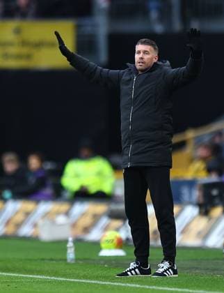 Rob Edwards head coach of Wolverhampton Wanderers reacts Wolverhampton Wanderers v AFC Bournemouth, Premier League, Football, Molineux, Wolverhampton, UK - 31 Jan 2026Wolverhampton Molineux United Kingdom EDITORIAL USE ONLY No use with unauthorised audio, video, data, fixture lists, club league logos or live services. Online in-match use limited to 120 images, no video emulation. No use in betting, games or single club league player publications. Copyright: xMichaelxZemanek Shutterstockx 16496747s