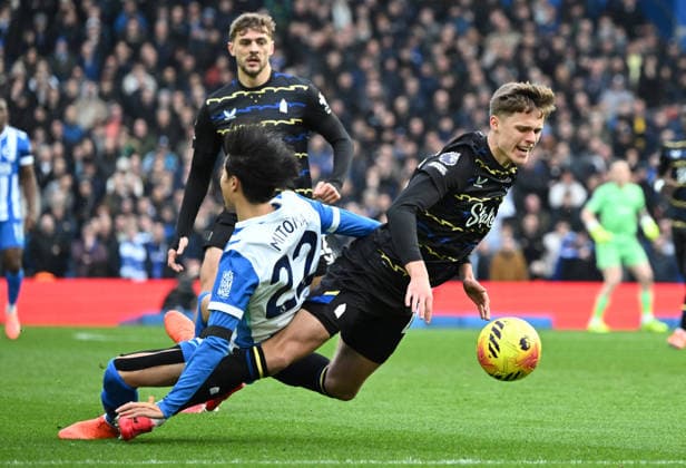 Kaoru Mitoma of Brighton beats Harrison Armstrong of Everton to the ball during the Premier League match between Brighton and Hove Albion and Everton at the American Express Stadium, Brighton UK - Saturday 31st January 2026 Brighton v Everton Premier League Football, Amex Stadium, Sussex, UK - 31 Jan 2026Brighton Amex Stadium Sussex United Kingdom Editorial use only. No merchandising. For Football images FA and Premier League restrictions apply inc. no internet mobile usage without FAPL license - for details contact Football Dataco  Copyright: xLizxFinlayson TPI Shutterstockx 16497437z