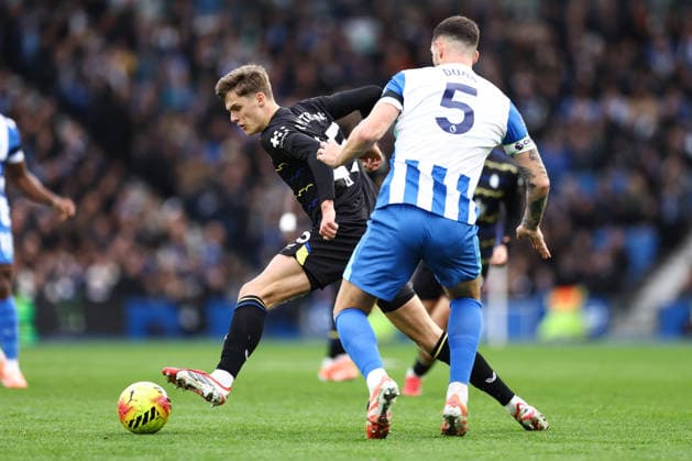 Brighton and Hove Albion v Everton 31 January 2026, Brighton - Premier League Football - Brighton and Hove Albion v Everton - Harrison Armstrong of Everton and Lewis Dunk of Brighton & Hove Albion - Photo: Jacques Feeney Offside. Brighton UK Copyright: xJacquesxFeeneyx xOffsidexOffside