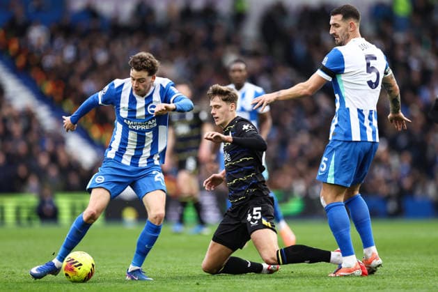 Brighton and Hove Albion v Everton 31 January 2026, Brighton - Premier League Football - Brighton and Hove Albion v Everton - Diego Gomez of Brighton & Hove Albion, Harrison Armstrong of Everton and Lewis Dunk of Brighton & Hove Albion - Photo: Jacques Feeney Offside. Brighton UK Copyright: xJacquesxFeeneyx xOffsidexOffside