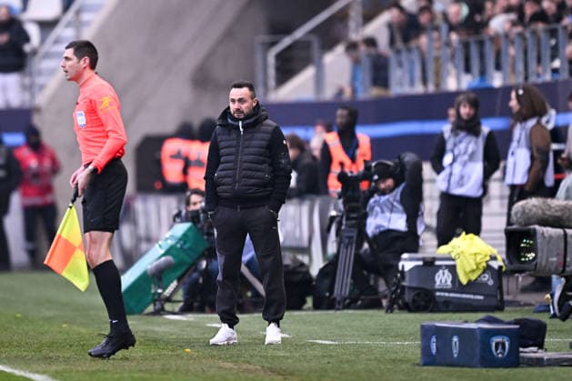 Paris FC v Olympique de Marseille - Ligue 1 McDonald s 2025 2026 Roberto DE ZERBI (Entraineur Marseille OM) during the Ligue 1 McDonald s match between Paris FC and Marseille at Stade Jean Bouin on January 31, 2026 in Paris, France. Paris France  Copyright: xFEPx 776348267