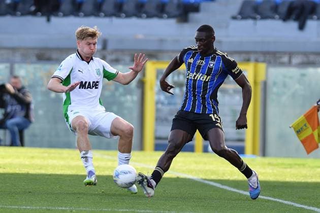 Josh Thomas Doig (Sassuolo) Idrissa Toure (Pisa) during Pisa SC vs US Sassuolo, Italian soccer Serie A match in Pisa, Italy, January 31 2026  Copyright: xGabrielexMasotti IPAxSportx xipa-agency.netx xx IPA_70797654 IPA_Agency_IPA70797654