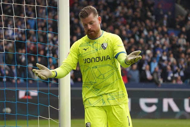 Fussball, 2..BL saison 2025 2026 VFL Bochum vs FC Schalke 04 , 31.01.2026, Vonovia Ruhrstadion Bochum Timo Horn, TW GK VfL Bochum , Aktion Einzelbild,