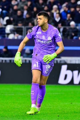 FOOTBALL : Paris FC vs Marseille - Ligue 1 - 31 01 2026 Geronimo Rulli ( 1 - Olympique Marseille ) during the Ligue 1 match between Paris FC and Olympique de Marseille at Stade Jean Bouin on January 31, 2026 in Paris, France. ( Photo by Federico Pestellini PsnewZ ) - ParisFrance  Copyright: xFedericoxPestellinix