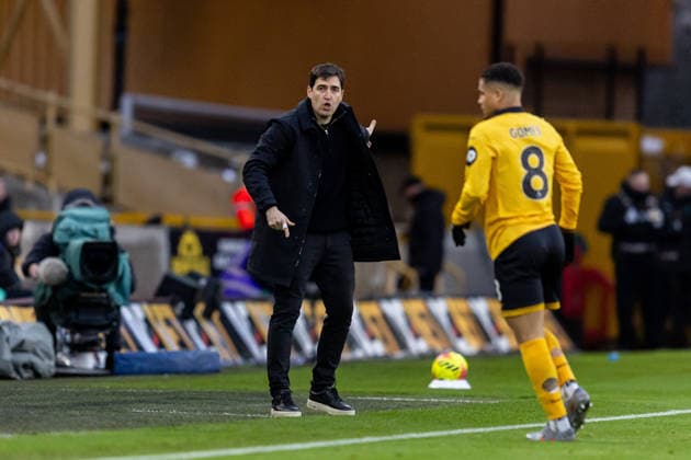 Wolverhampton Wanderers v Bournemouth, Premier League Bournemouth Head Coach Andoni Iraola during the Premier League match between Wolverhampton Wanderers and Bournemouth at Molineux, Wolverhampton, UK on 31 January 2026. Wolverhampton Molineux West Midlands UK Editorial use only DataCo restrictions apply See www.football-dataco.com , Copyright: xManjitxNarotrax PSI-23661-0028