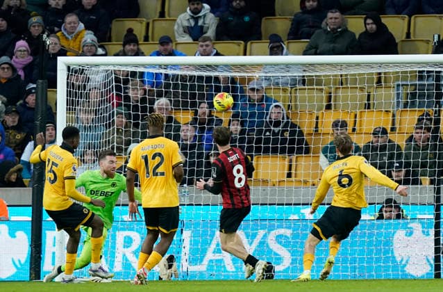 Wolverhampton, England, 31st January 2026. Alex Scott of Bournemouth scores their second goal during the Wolverhampton Wanderers vs AFC Bournemouth Premier League match at Molineux, Wolverhampton. Picture credit should read: Andrew Yates Sportimage EDITORIAL USE ONLY. No use with unauthorised audio, video, data, fixture lists, club league logos or live services. Online in-match use limited to 120 images, no video emulation. No use in betting, games or single club league player publications. SPI_056_AY_Wolves_Bmouth SPI-4493-0054