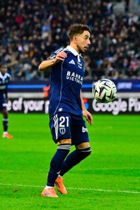 FOOTBALL : Paris FC vs Marseille - Ligue 1 - 31 01 2026 Maxime Lopez ( 21 - PFC ) during the Ligue 1 match between Paris FC and Olympique de Marseille at Stade Jean Bouin on January 31, 2026 in Paris, France. ( Photo by Federico Pestellini PsnewZ ) - ParisFrance  Copyright: xFedericoxPestellinix