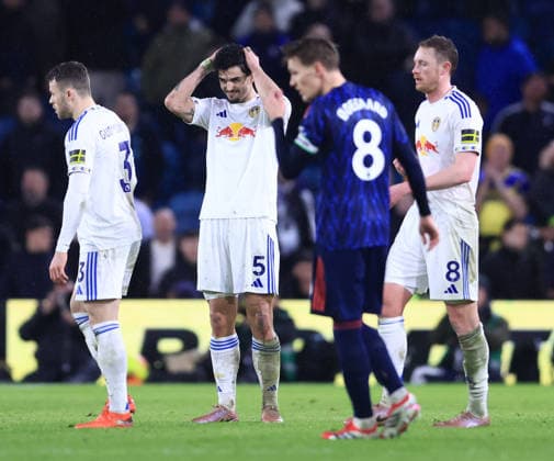 Leeds, England, 31st January 2026. Dejected Pascal Struijk of Leeds United during the Leeds United vs Arsenal Premier League match at Elland Road, Leeds. Picture credit should read: Jessica Hornby Sportimage EDITORIAL USE ONLY. No use with unauthorised audio, video, data, fixture lists, club league logos or live services. Online in-match use limited to 120 images, no video emulation. No use in betting, games or single club league player publications. SPI_083_JH_LEEDS_ARSENAL SPI-4494-0080