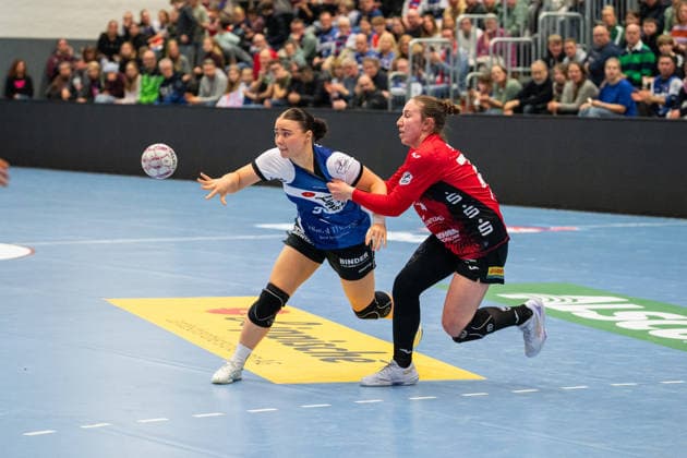 HSG Blomberg-Lippe (GER) vs. BSV Sachsen Zwickau (GER), Handball, 1. Handball Bundesliga Frauen, 15. Spieltag, 31.1.2026, Saision 2025 2026, Blomberg Elin Magnusdottir (HSG Blomberg-Lippe, 33) im Zweikampf Blomberg Sporthalle an der Ulmenallee Deutschland