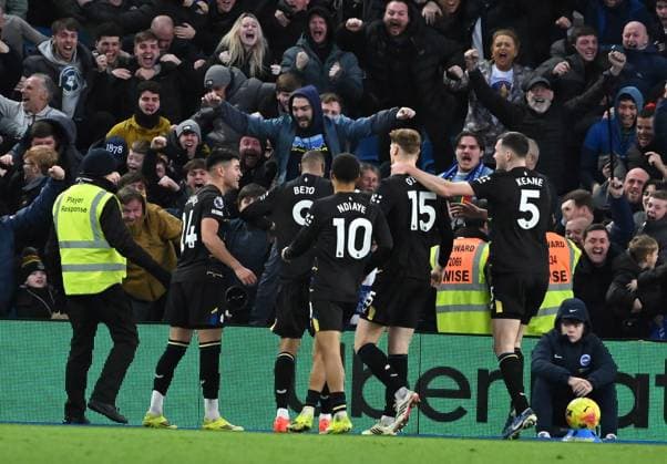 Everton players and fans celebrate after Beto of Everton scored an equaliser in extra time during the Premier League match between Brighton and Hove Albion and Everton at the American Express Stadium, Brighton UK - Saturday 31st January 2026 Brighton v Everton Premier League Football, Amex Stadium, Sussex, UK - 31 Jan 2026Brighton Amex Stadium Sussex United Kingdom Editorial use only. No merchandising. For Football images FA and Premier League restrictions apply inc. no internet mobile usage without FAPL license - for details contact Football Dataco  Copyright: xLizxFinlayson TPI Shutterstockx 16497437al