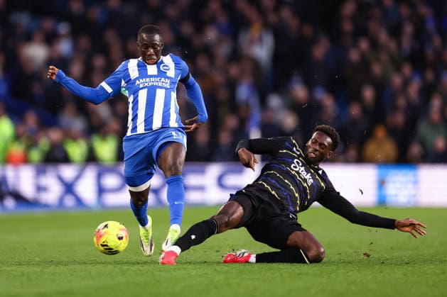 Brighton and Hove Albion v Everton 31 January 2026, Brighton - Premier League Football - Brighton and Hove Albion v Everton - Yankuba Minteh of Brighton & Hove Albion and Tim Iroegbunam of Everton - Photo: Jacques Feeney Offside. Brighton UK Copyright: xJacquesxFeeneyx xOffsidexOffside