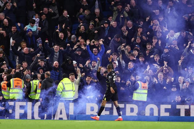 Brighton and Hove Albion v Everton 31 January 2026, Brighton - Premier League Football - Brighton and Hove Albion v Everton - Beto of Everton celebrates their first goal with the fans - Photo: Jacques Feeney Offside. Brighton UK Copyright: xJacquesxFeeneyx xOffsidexOffside