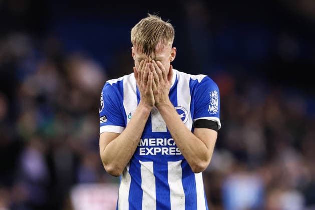 Brighton and Hove Albion v Everton 31 January 2026, Brighton - Premier League Football - Brighton and Hove Albion v Everton - Jan Paul Van Hecke of Brighton & Hove Albion reacts at full time - Photo: Jacques Feeney Offside. Brighton UK Copyright: xJacquesxFeeneyx xOffsidexOffside