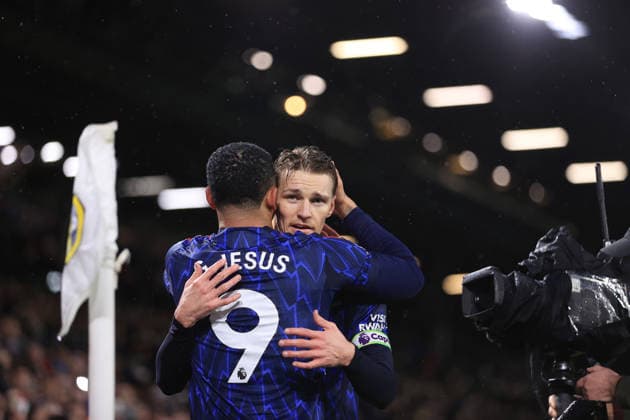 Football - Premier League - Leeds United v Arsenal 31st January 2026 - Premier League - Leeds United v Arsenal - Gabriel Jesus of Arsenal celebrates with Martin Odegaard of Arsenal after scoring their 4th goal - Photo: Simon Stacpoole Offside. Leeds UK Copyright: xSimonxStacpoolexOffside