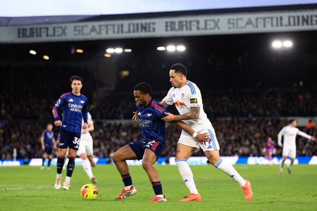 Leeds, England, 31st January 2026. Jurrien Timber of Arsenal is challenged by Noah Okafor of Leeds United during the Leeds United vs Arsenal Premier League match at Elland Road, Leeds. Picture credit should read: Jessica Hornby Sportimage EDITORIAL USE ONLY. No use with unauthorised audio, video, data, fixture lists, club league logos or live services. Online in-match use limited to 120 images, no video emulation. No use in betting, games or single club league player publications. SPI_097_JH_LEEDS_ARSENAL SPI-4494-0100