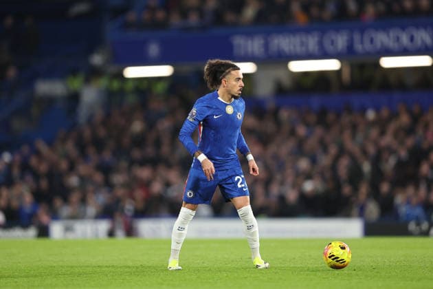 31st January 2026; Stamford Bridge, Chelsea, London, England: Premier League Football, Chelsea versus West Ham United; Malo Gusto of Chelsea on the ball  KatiexChan Content restricted for UK based newspaper