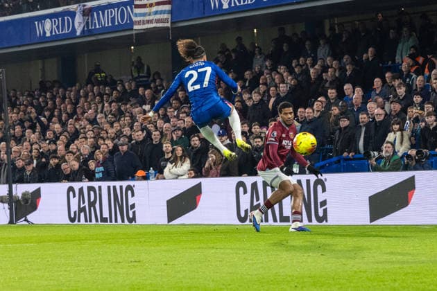 Chelsea v West Ham United, Premier League Chelsea defender Malo Gusto (27) attempts to block an in box clearance by West Ham United defender Jean-Clair Todibo (25) during the Premier League match between Chelsea and West Ham United at Stamford Bridge, London, UK on 31 January 2026. London Stamford Bridge Greater London UK Editorial use only DataCo restrictions apply See www.football-dataco.com , Copyright: xToyinxOshodix PSI-23659-0013