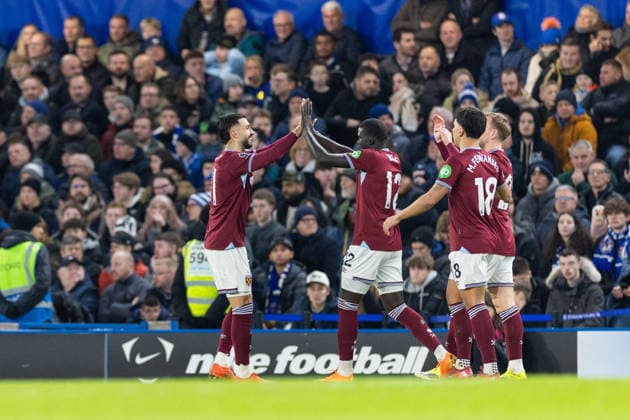Chelsea v West Ham United, Premier League GOAL 0-1. West Ham United forward Valent’n Castellanos (11) celebrates with teammate, West Ham United defender El Hadji Malick Diouf (12) after a goal by West Ham United forward Jarrod Bowen (20) during the Premier League match between Chelsea and West Ham United at Stamford Bridge, London, UK on 31 January 2026. London Stamford Bridge Greater London UK Editorial use only DataCo restrictions apply See www.football-dataco.com , Copyright: xToyinxOshodix PSI-23659-0016