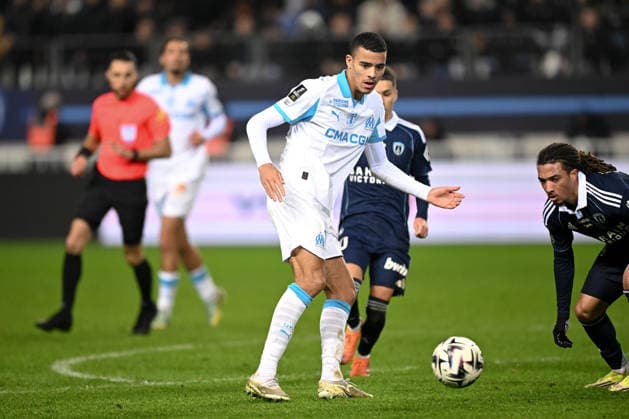 Paris FC v Olympique de Marseille - Ligue 1 McDonald s 2025 2026 10 Mason GREENWOOD (om) during the Ligue 1 McDonald s match between Paris FC and Marseille at Stade Jean Bouin on January 31, 2026 in Paris, France. Paris France  Copyright: xFEPx 776348267
