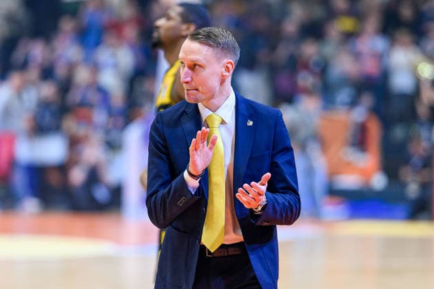 Mikko, Riipinen (Trainer, MHP Riesen Ludwigsburg) GER, Science City Jena gegen MHP Riesen Ludwigsburg, easyCredit Basketball Bundesliga, 18.Spieltag, Saison 2025 2026, 31.01.2026 GER, Science City Jena gegen MHP Riesen Ludwigsburg, easyCredit Basketball Bundesliga, 18.Spieltag, Saison 2025 2026, 31.01.2026 Jena Copyright: xEibner-Pressefoto MartinxHerbstx EP_MHT
