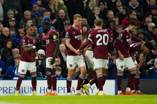 Chelsea v West Ham United, Premier League Crysencio Summerville of West Ham United celebrating his goal to make it 0-2 during the Chelsea v West Ham United Premier League match at Stamford Bridge, London, England on 31 January 2026 Credit: Dylan Hepworth Every Second Media Editorial use only. All images are copyright Every Second Media Limited. No images may be reproduced without prior permission. All rights reserved. Premier League and Football League images are subject to licensing agreements with Football DataCo Limited. see https: www.football-dataco.com Copyright: xIMAGO EveryxSecondxMediax ESM-1782-0045 DylanxHepworthx xEveryxSecondxMediax