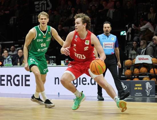 31.01.2026 - Basketball - Saison 2025 2026 - 2. Bundesliga Pro-A - 20. Spieltag: Nürnberg Falcons Basketball Club NBC - EPG Baskets Koblenz - Sportfoto Zink DaMa - xdaxmax - Jannis Sonnefeld (14, EPG Guardians Koblenz ) Cartee Dean Whitt (2, Nürnberg Falcons BC NBC )
