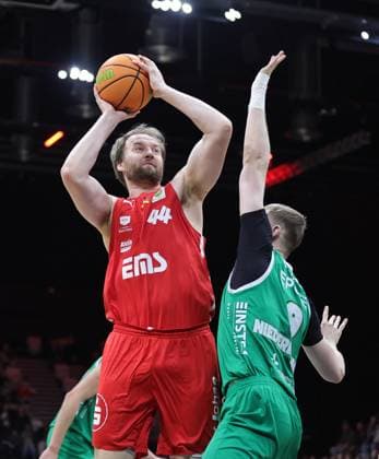 31.01.2026 - Basketball - Saison 2025 2026 - 2. Bundesliga Pro-A - 20. Spieltag: Nürnberg Falcons Basketball Club NBC - EPG Baskets Koblenz - Sportfoto Zink DaMa - xdaxmax - Lars Lagerpusch (44, Nürnberg Falcons BC NBC ) Jonas Niedermanner (9, EPG Guardians Koblenz )