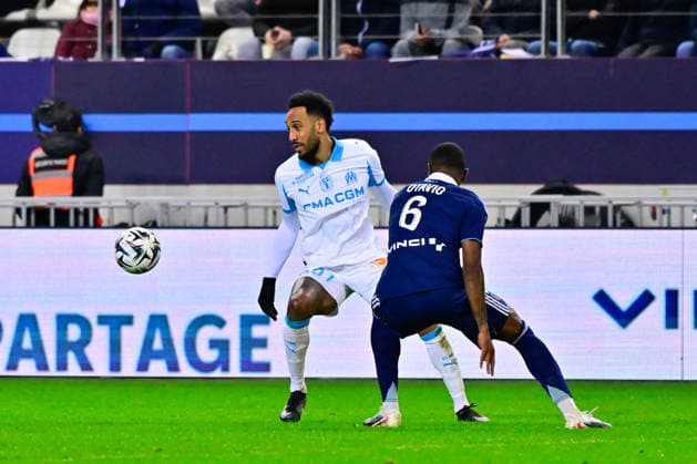 FOOTBALL : Paris FC vs Marseille - Ligue 1 - 31 01 2026 Otavio ( 6 - PFC ) and Pierre Emerick Aubameyang ( 97 - Olympique Marseille ) during the Ligue 1 match between Paris FC and Olympique de Marseille at Stade Jean Bouin on January 31, 2026 in Paris, France. ( Photo by Federico Pestellini PsnewZ ) - ParisFrance  Copyright: xFedericoxPestellinix