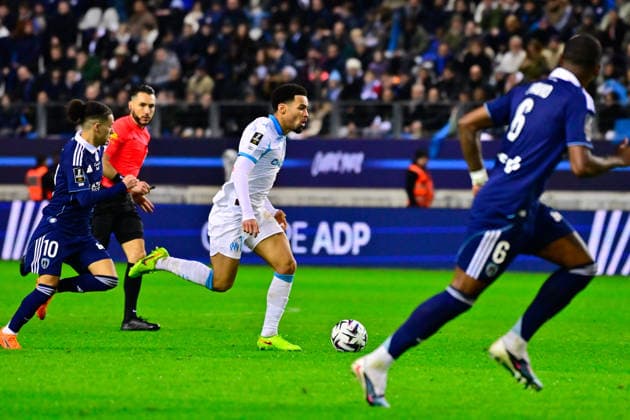 FOOTBALL : Paris FC vs Marseille - Ligue 1 - 31 01 2026 Ethan Nwaneri ( 11 - Olympique Marseille ) during the Ligue 1 match between Paris FC and Olympique de Marseille at Stade Jean Bouin on January 31, 2026 in Paris, France. ( Photo by Federico Pestellini PsnewZ ) - ParisFrance  Copyright: xFedericoxPestellinix